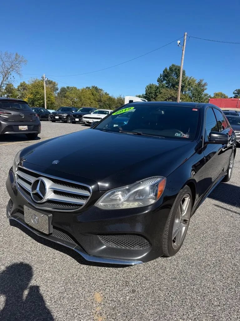 Used 2015 Mercedes-Benz E 350 4MATIC Sedan image 2