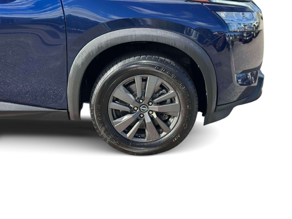 Used 2022 Nissan Pathfinder S AWD/4WD image 12