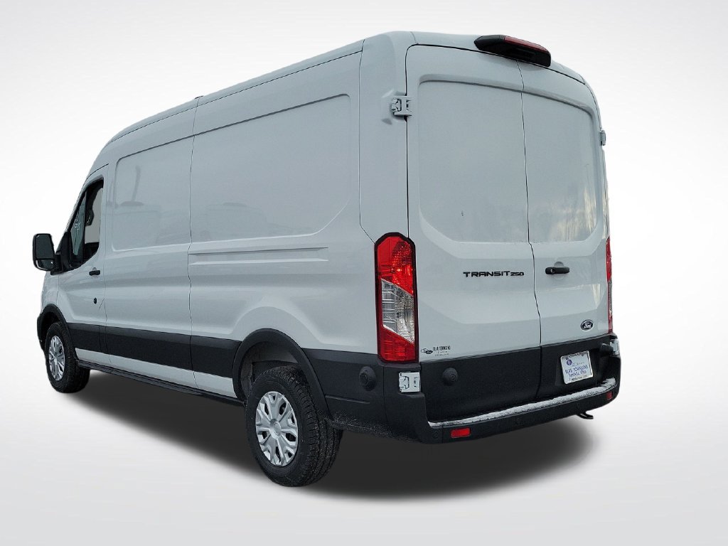 New 2026 Ford Transit 250 148 Medium Roof RWD image 4