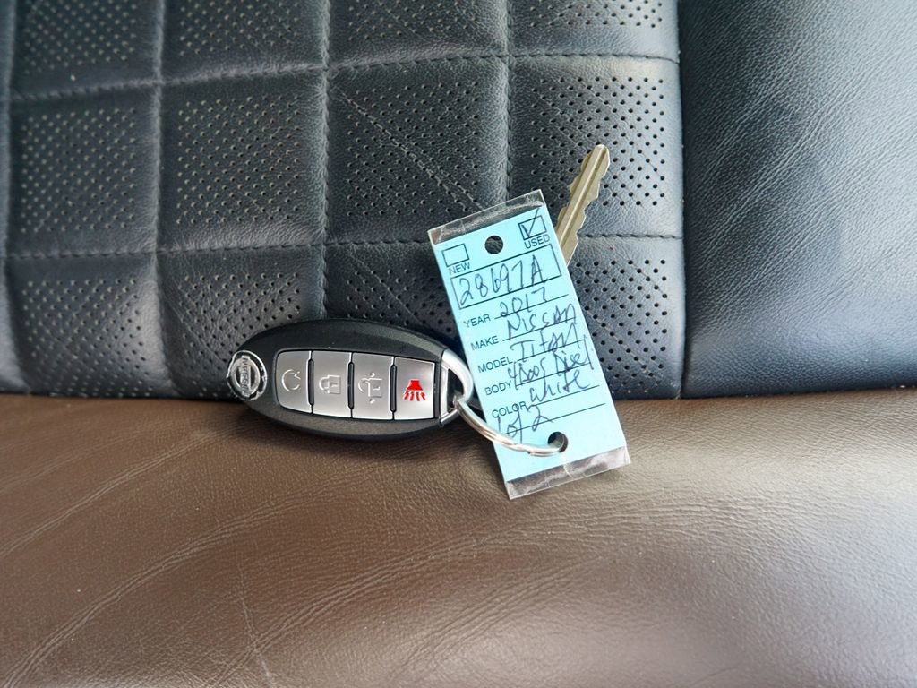 Used 2017 Nissan Titan Platinum Reserve image 34