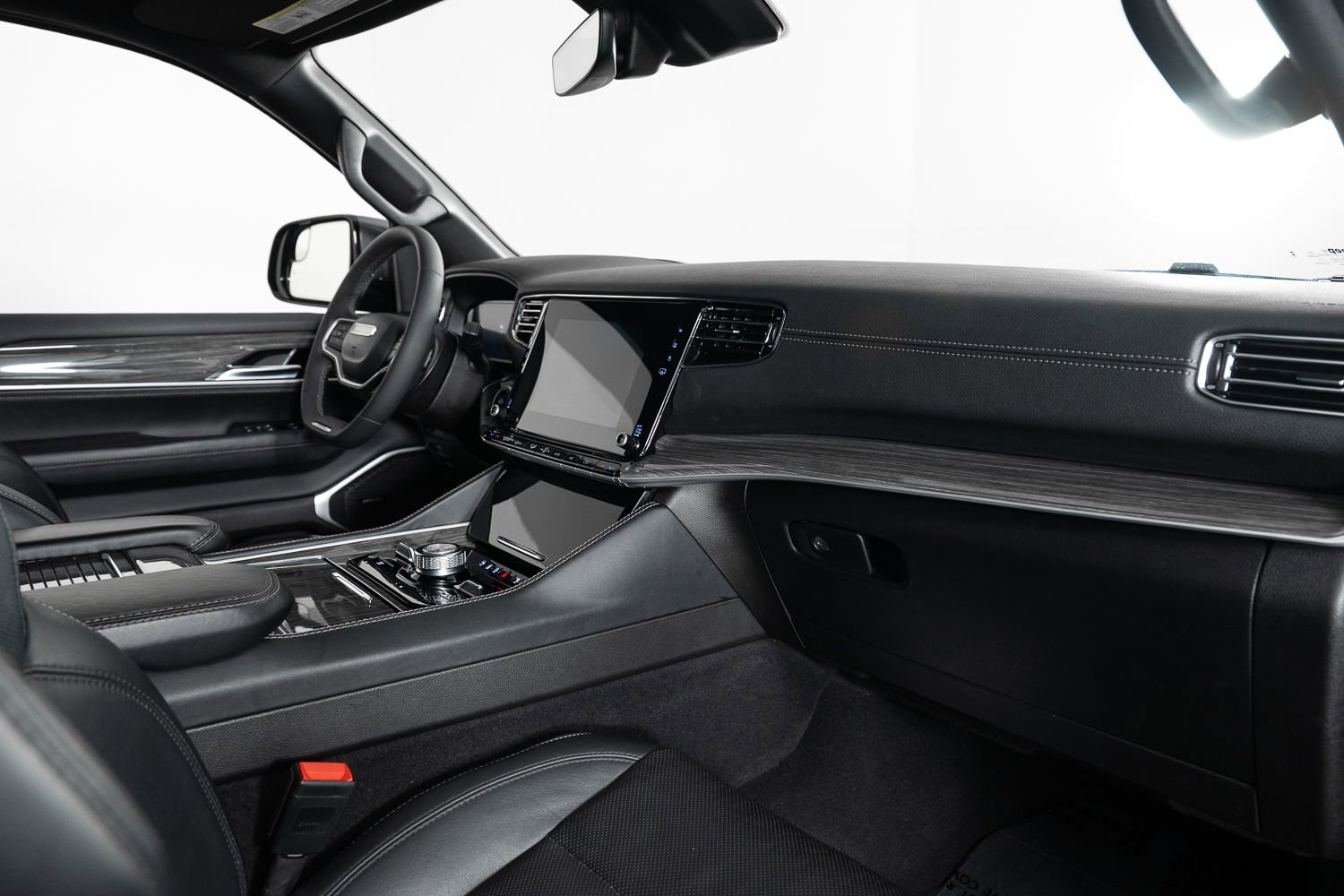 Used 2022 Jeep Wagoneer Series III image 28