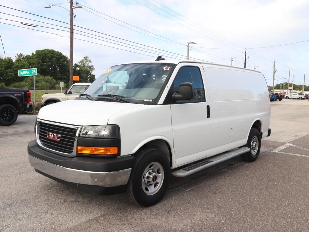 Used 2024 GMC Savana 2500 w/ Driver Convenience Package RWD image 5