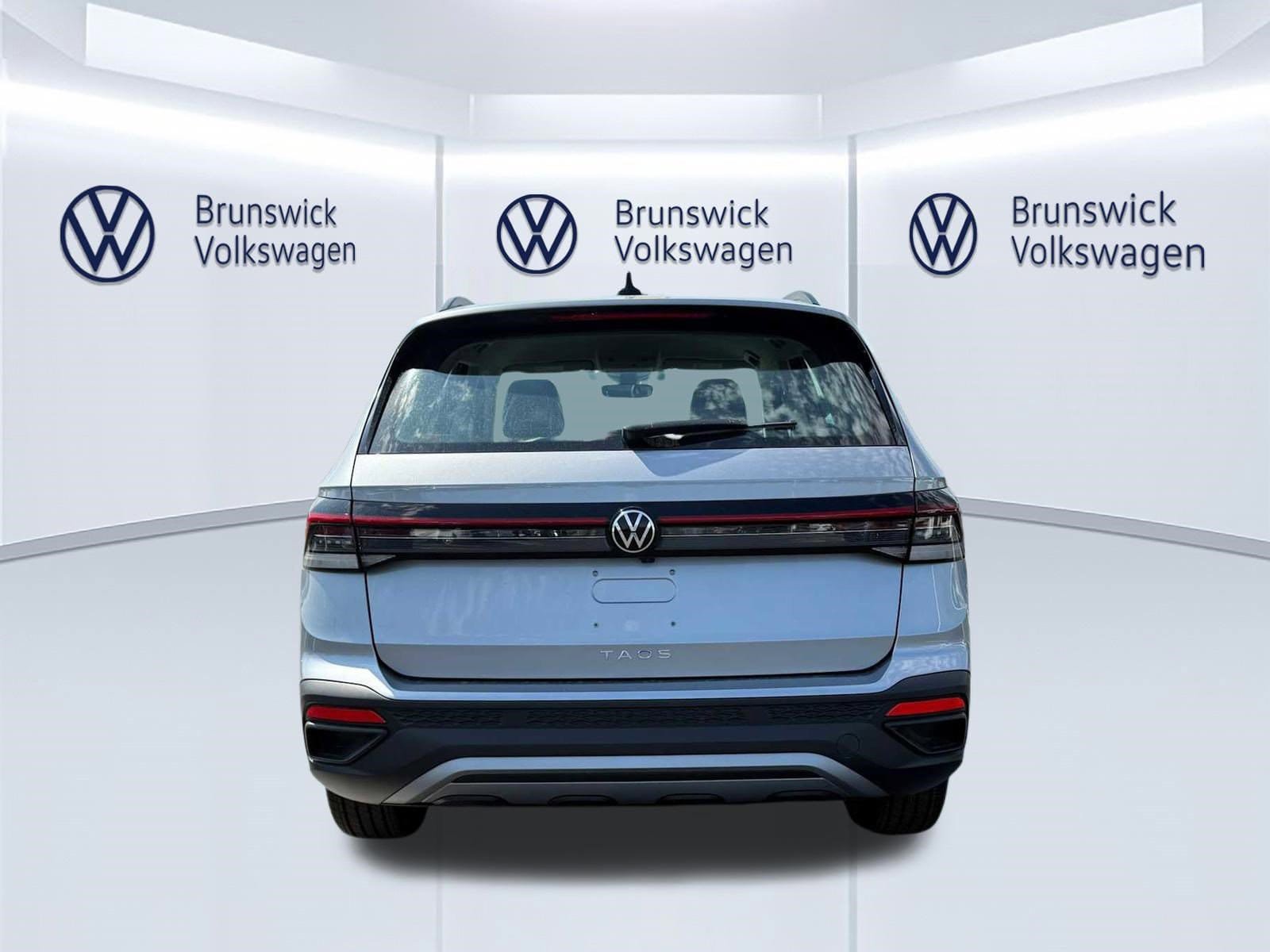 New 2026 Volkswagen Taos S FWD image 5