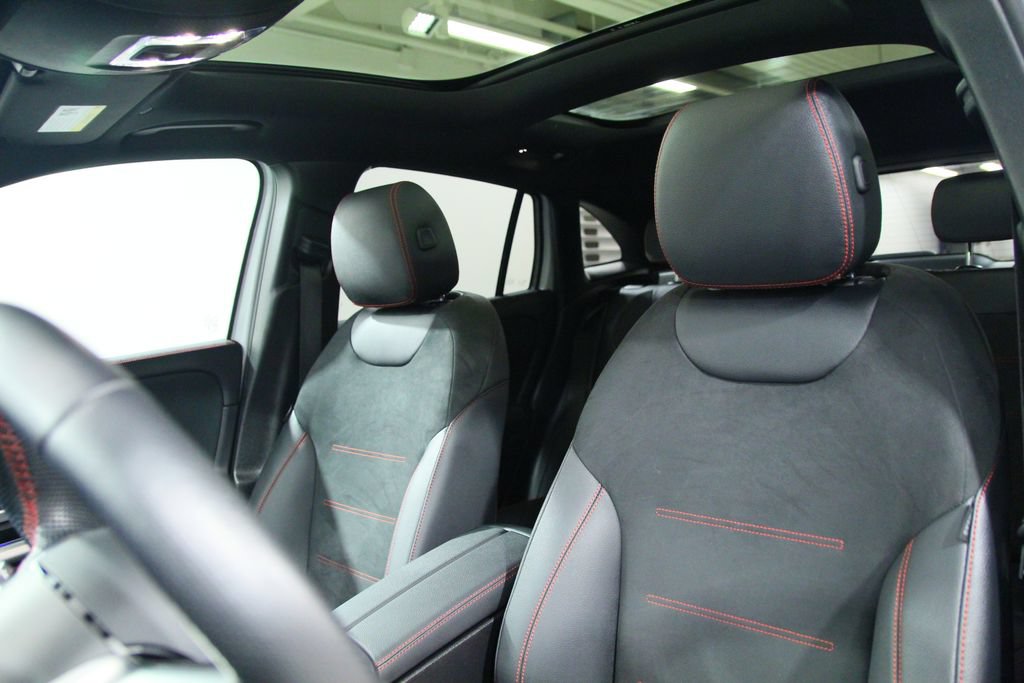 Certified 2024 Mercedes-Benz GLA 250 4MATIC image 7