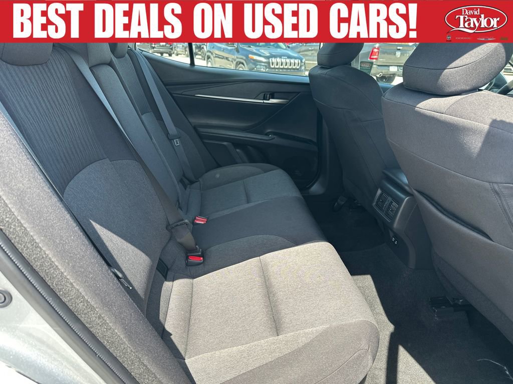 Used 2025 Toyota Camry LE FWD image 30