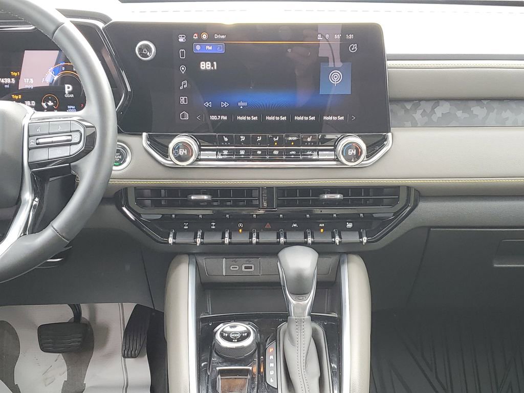 Certified 2024 Chevrolet Colorado ZR2 w/ Technology Package image 28