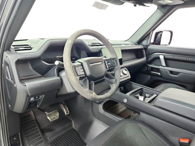 Used 2023 Land Rover Defender 110 image 20