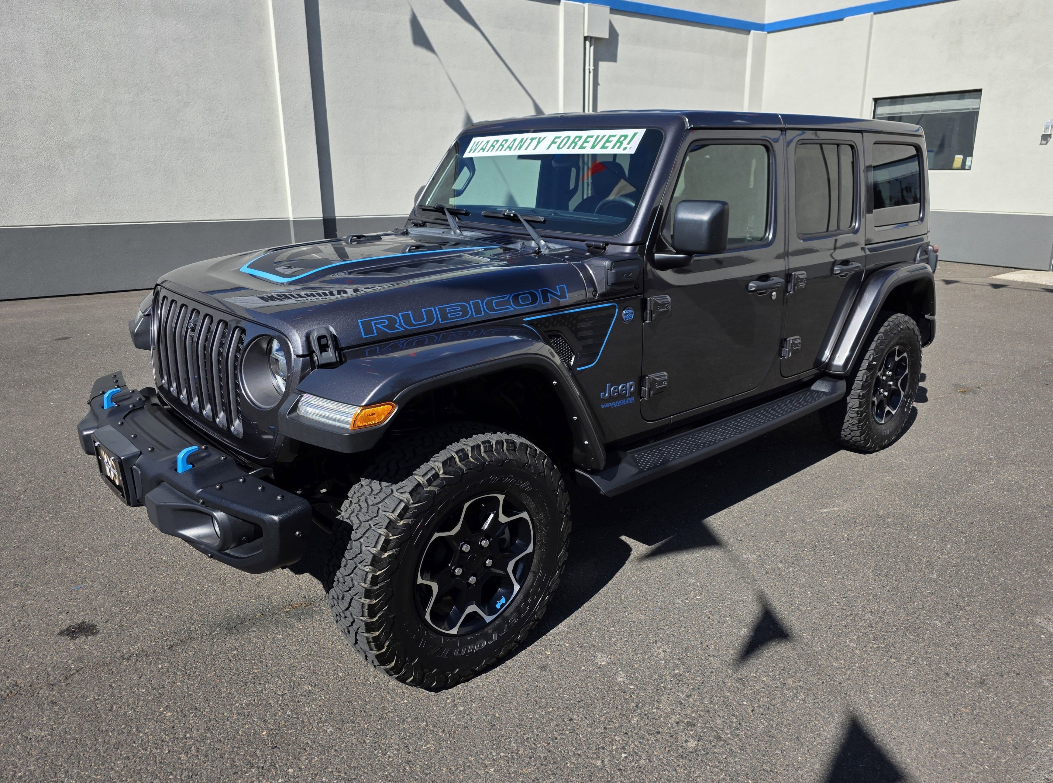 Used 2021 Jeep Wrangler Unlimited Rubicon 4xe w/ Steel Bumper Group image 4