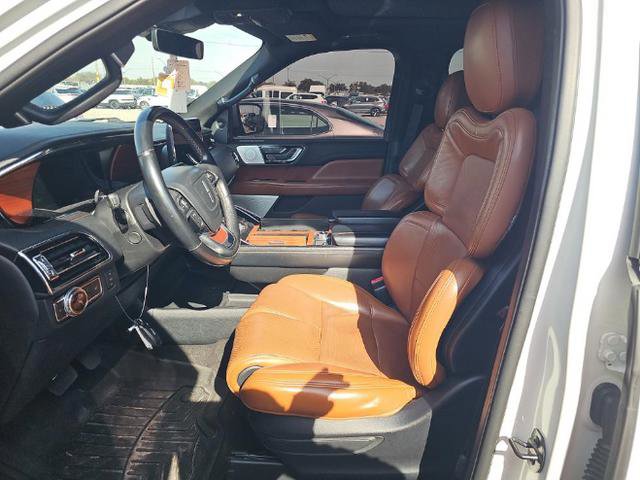 Used 2020 Lincoln Navigator Reserve w/ Equipment Group 208A Reserve image 16