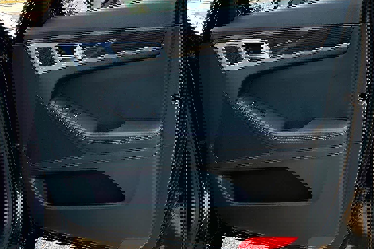 Used 2019 Genesis G80 3.8 image 26