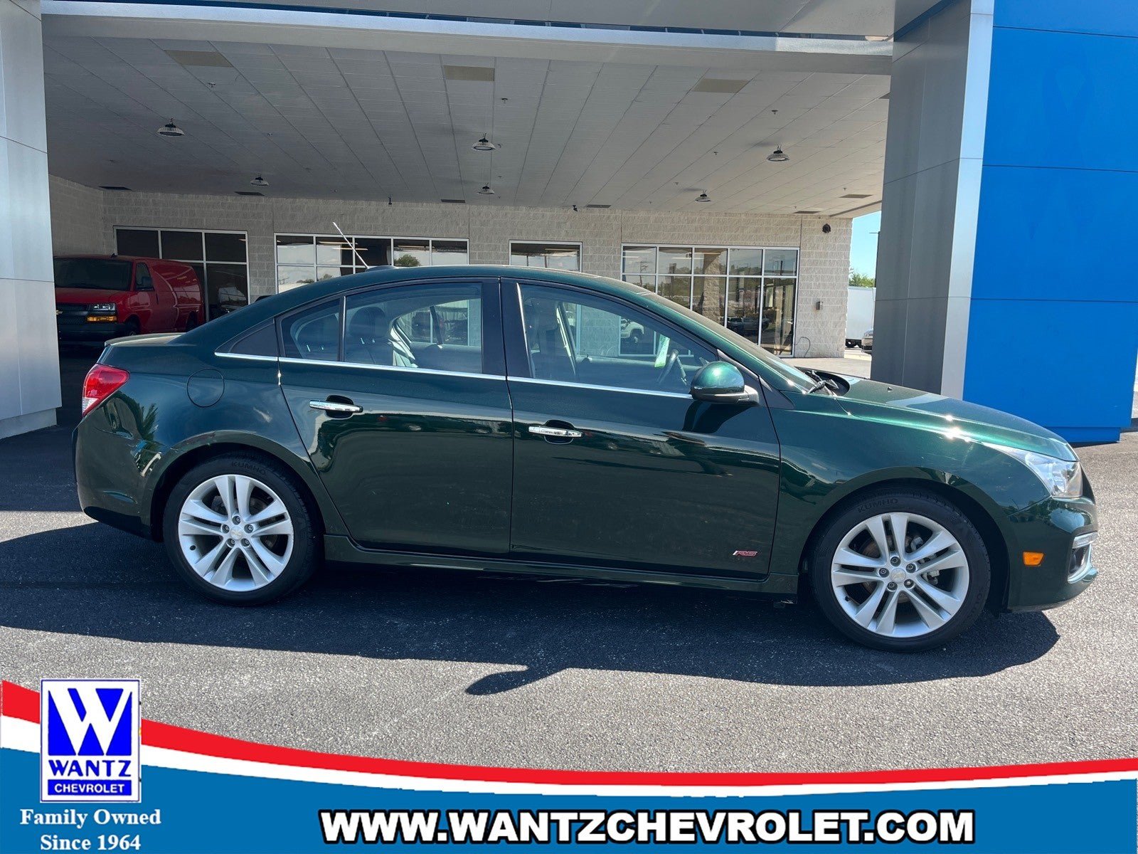 Used 2015 Chevrolet Cruze LTZ w/ Sun, Sound and Sport Package FWD image 5