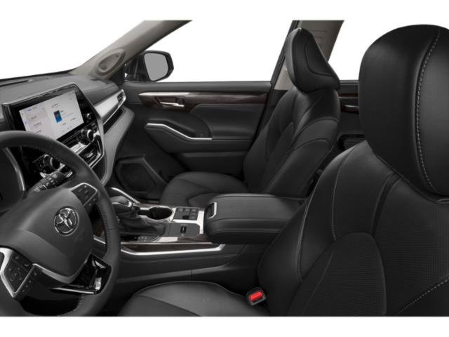New 2026 Toyota Highlander Limited AWD/4WD image 11