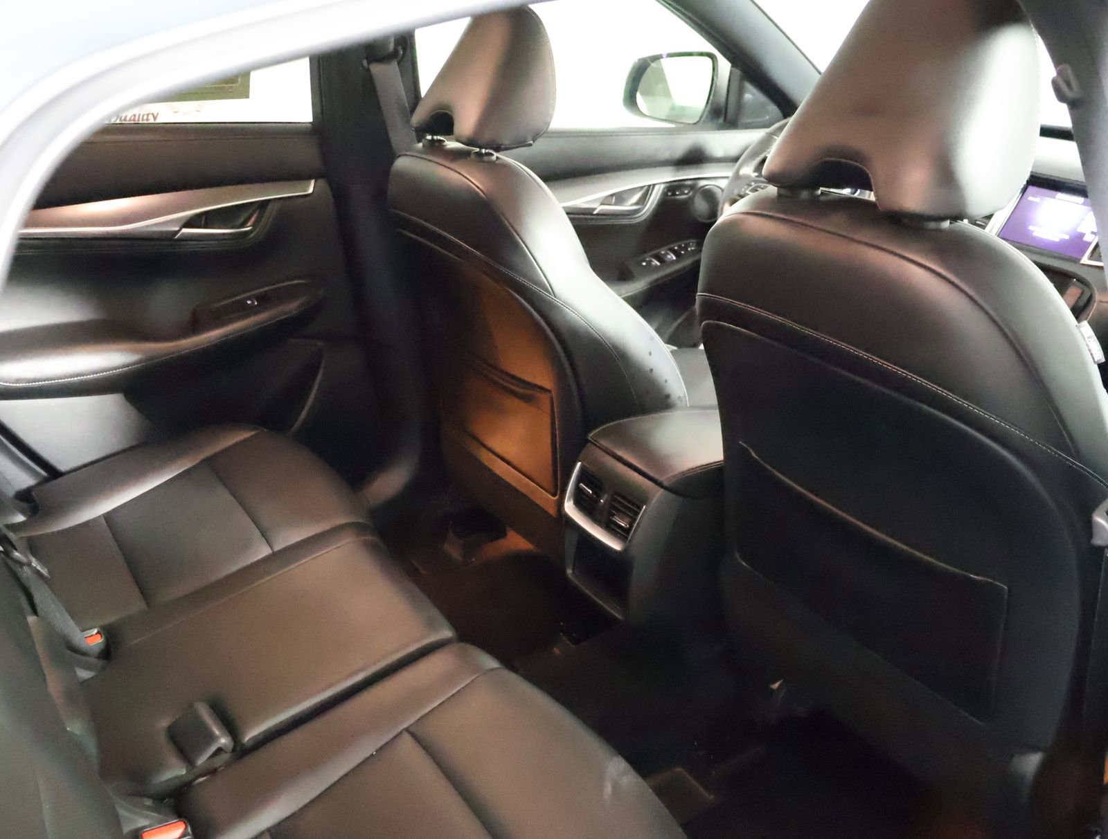 Used 2024 INFINITI QX55 Luxe image 46