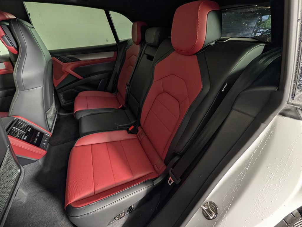 New 2026 Porsche Cayenne Electric AWD/4WD image 25