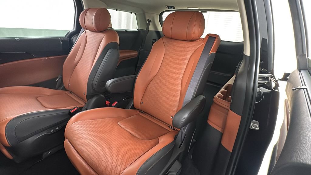 New 2026 Kia Carnival SX Prestige image 12