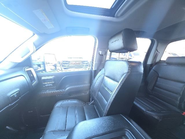 Used 2017 GMC Sierra 3500 Denali w/ Duramax Plus Package AWD/4WD image 27