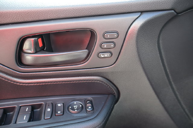 Used 2025 Honda Odyssey EX-L image 12