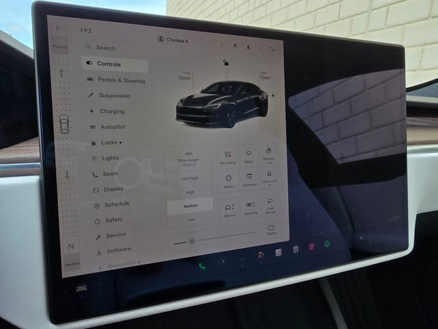 Used 2022 Tesla Model S AWD/4WD image 41