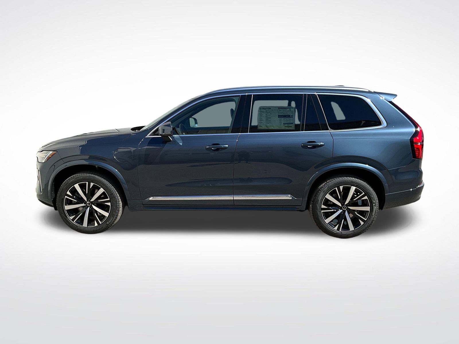 New 2026 Volvo XC90 T8 Core AWD/4WD image 2