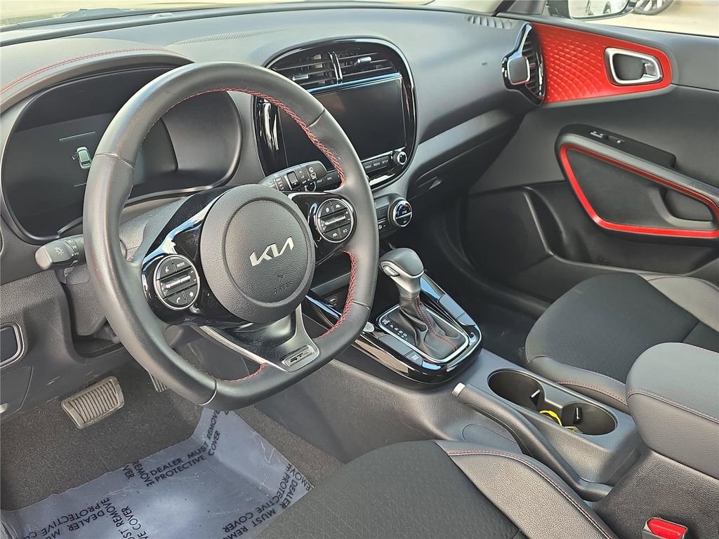 Used 2024 Kia Soul GT-Line image 20