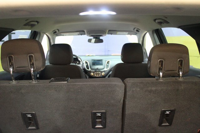 Used 2019 Chevrolet Equinox LT w/ Driver Convenience Package image 16