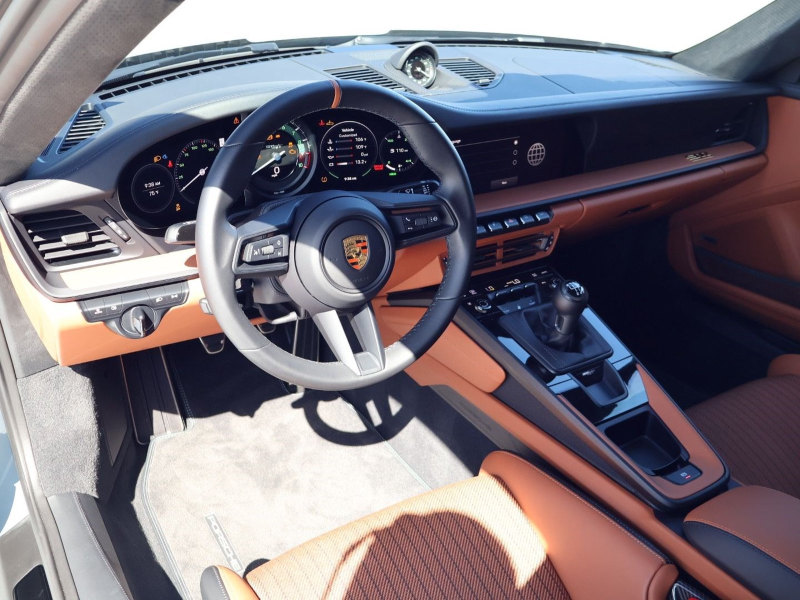 Certified 2024 Porsche 911 GT3 RS RWD image 4