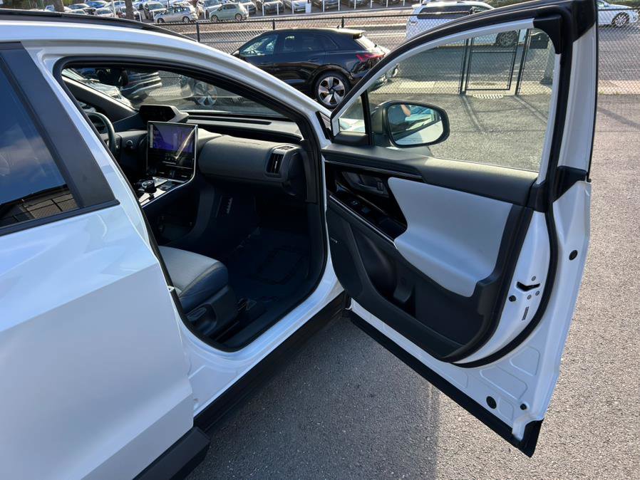 Used 2023 Subaru Solterra AWD image 35