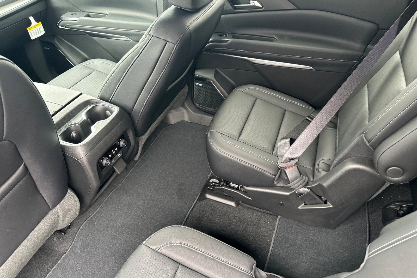 New 2025 Chevrolet Traverse LT w/ Enhanced Driving Package image 13