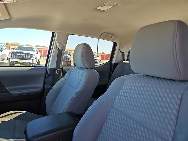 Used 2022 Toyota Tacoma SR5 image 11