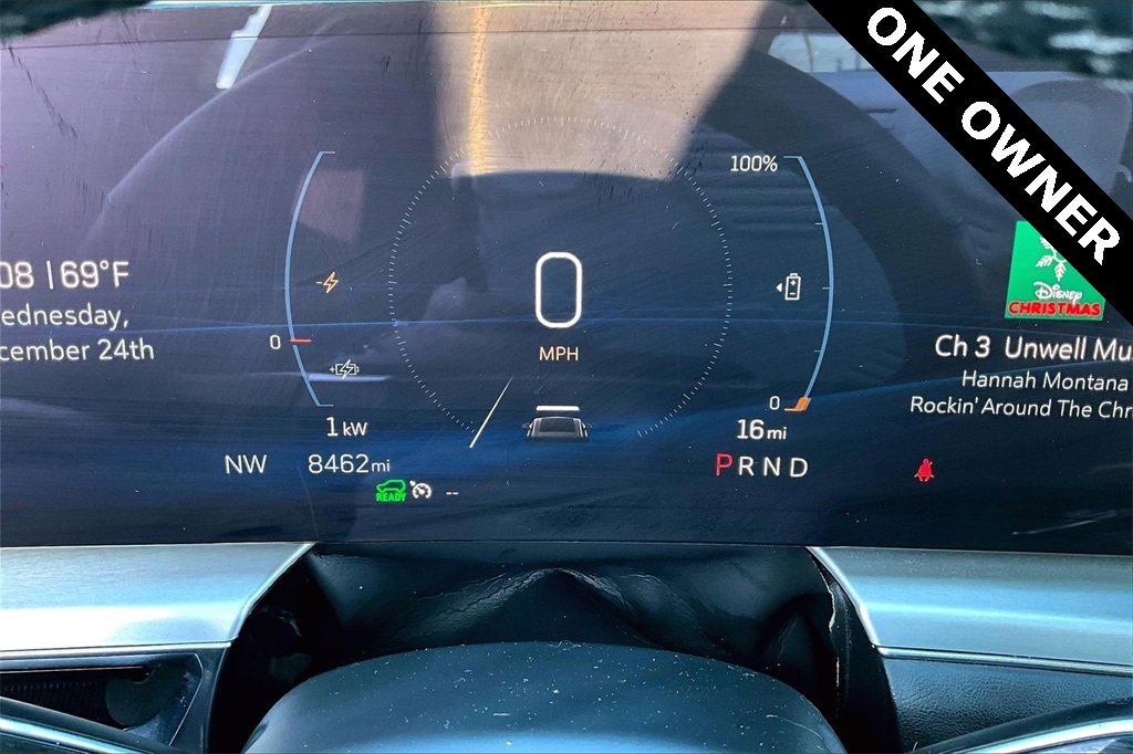 Used 2024 Cadillac Lyriq Luxury w/ LPO, Floor Liner Package image 22