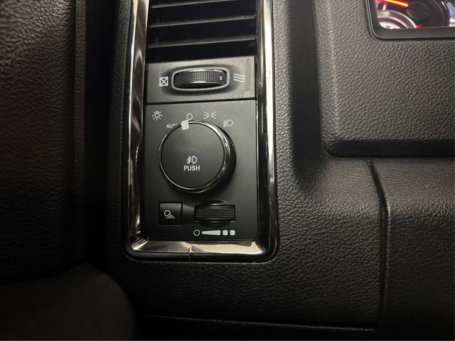 Used 2014 RAM 1500 Sport image 22