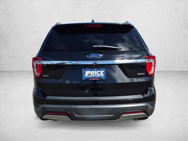 Used 2019 Ford Explorer XLT w/ Equipment Group 202A AWD/4WD image 7