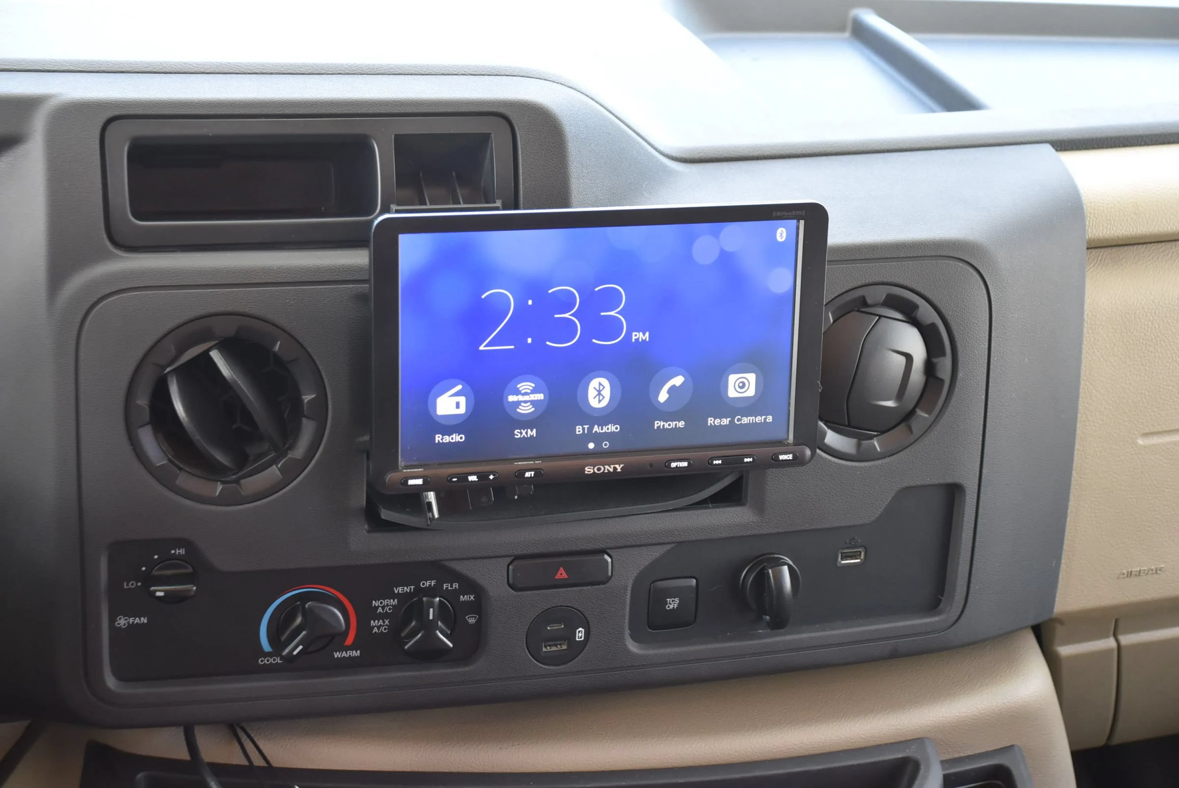 Used 2021 Ford E-450 and Econoline 450 Super Duty w/ Motorhome Prep Package RWD image 40