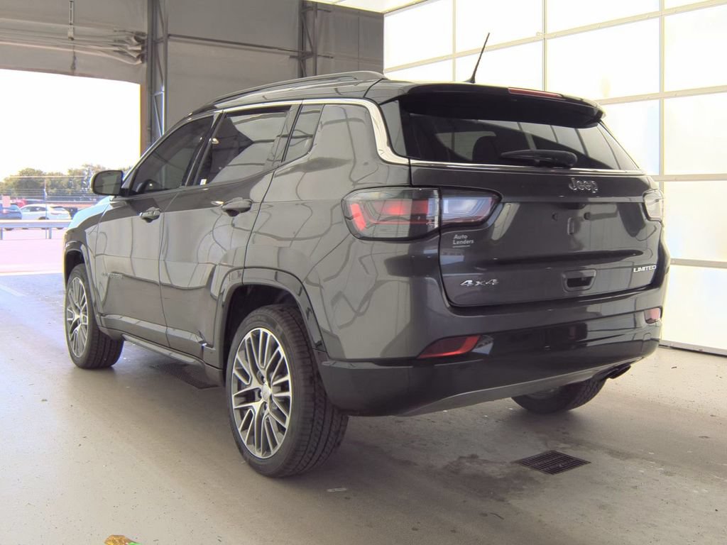 Certified 2022 Jeep Compass Limited w/ Elite Group AWD/4WD image 4