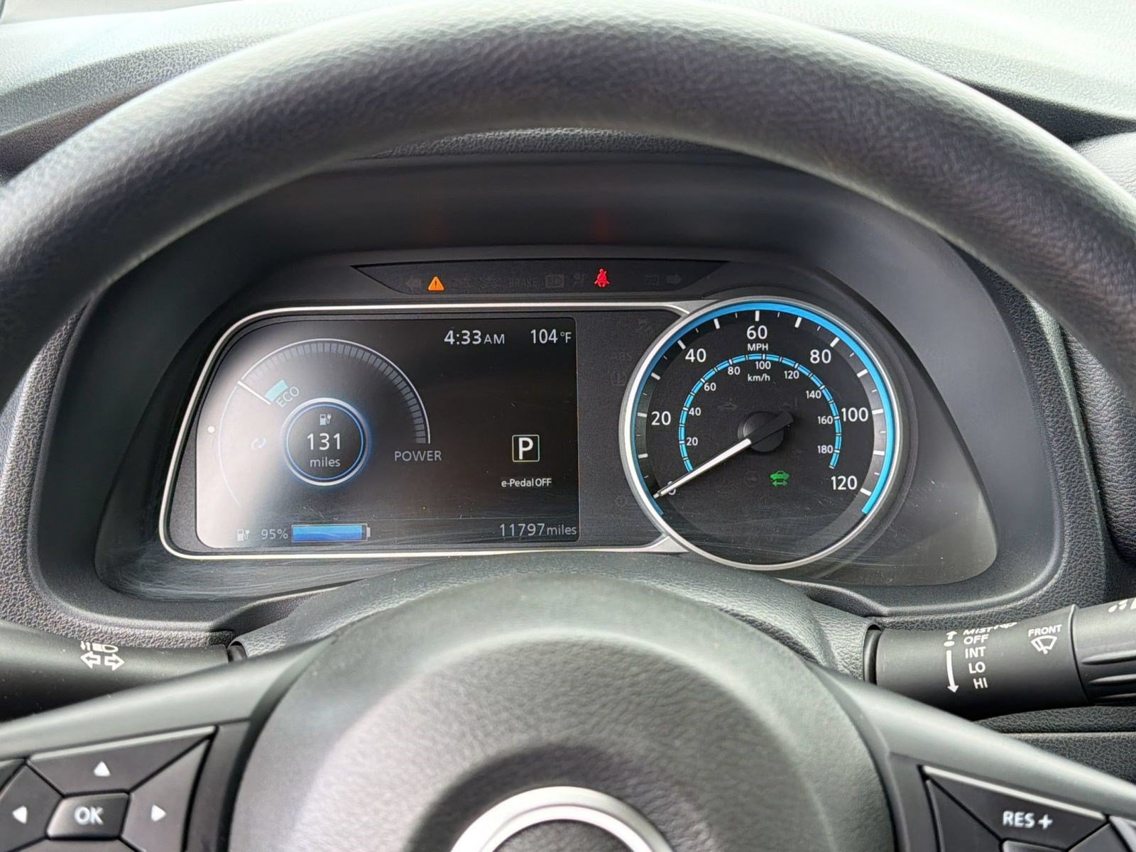 Used 2023 Nissan Leaf S FWD image 20