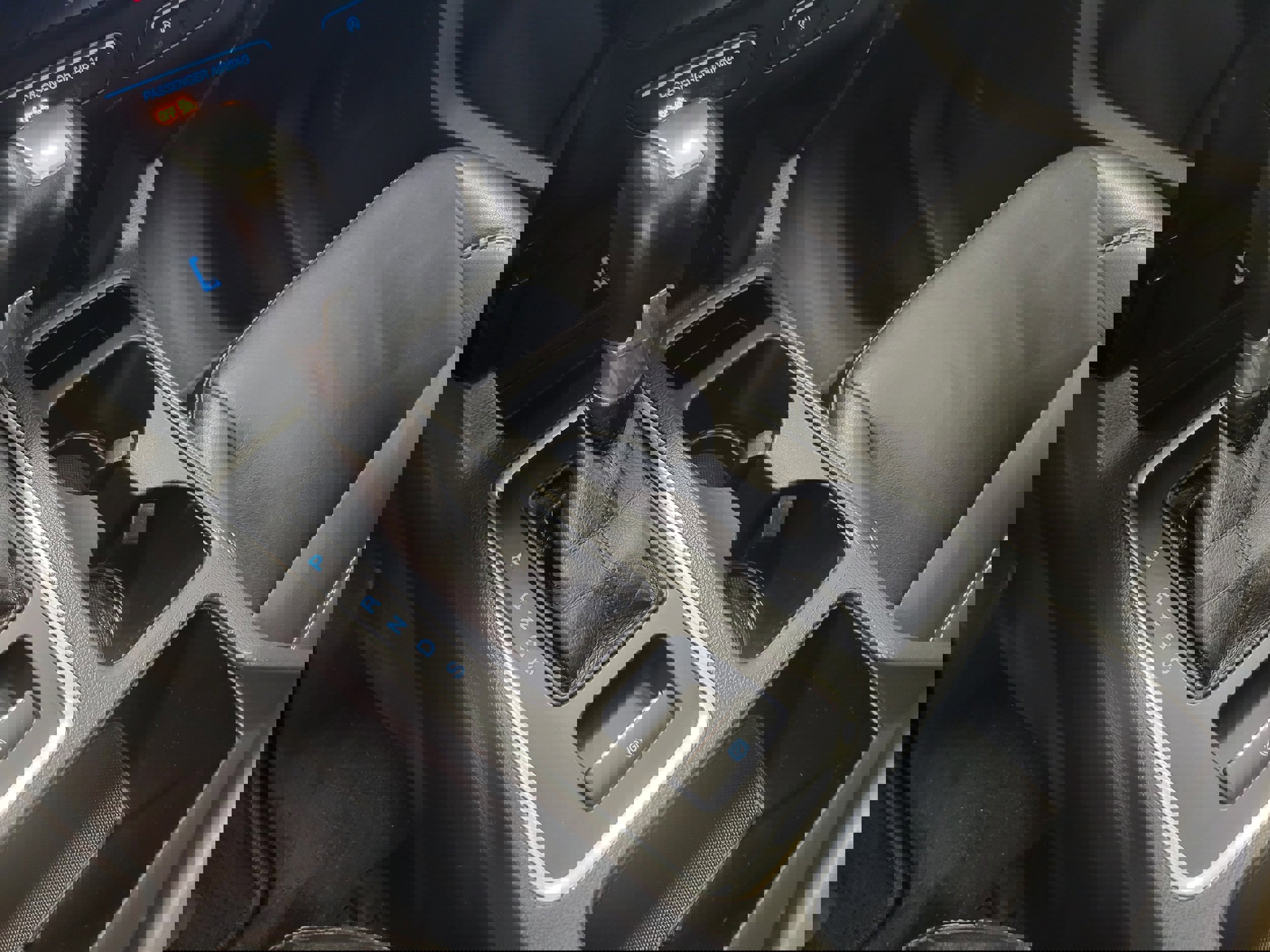 Used 2017 Ford Escape Titanium image 19