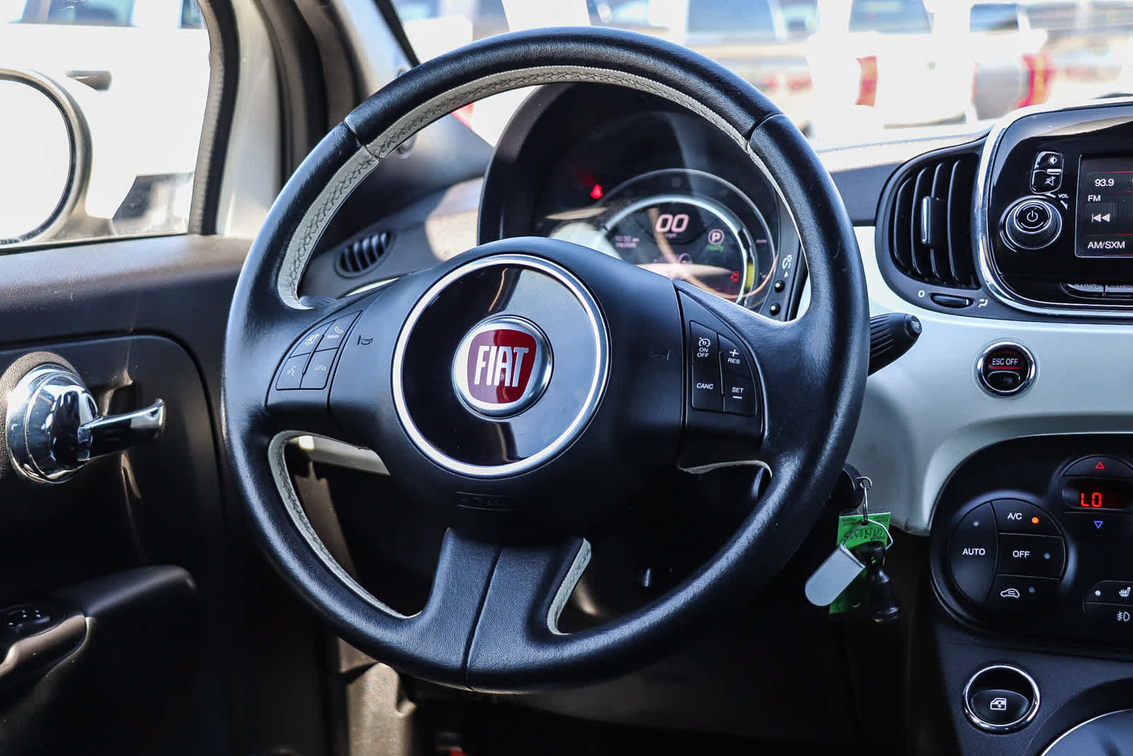 Used 2016 FIAT 500 e FWD image 15