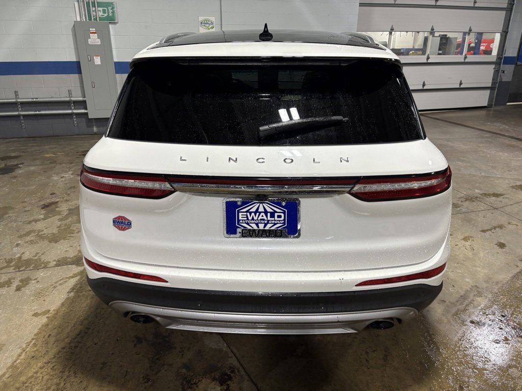 Used 2021 Lincoln Corsair Reserve w/ Equipment Group 201A image 5