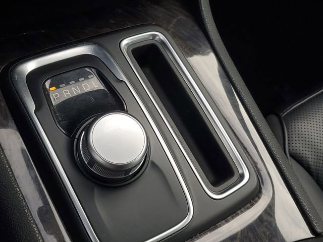 Used 2023 Chrysler 300 Touring L w/ Safetytec Plus Group image 28