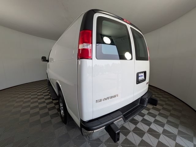 Used 2025 GMC Savana 2500 w/ Driver Convenience Package RWD image 10