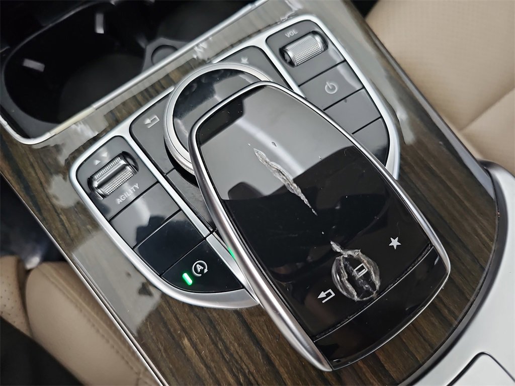 Used 2015 Mercedes-Benz C 300 Sedan image 28