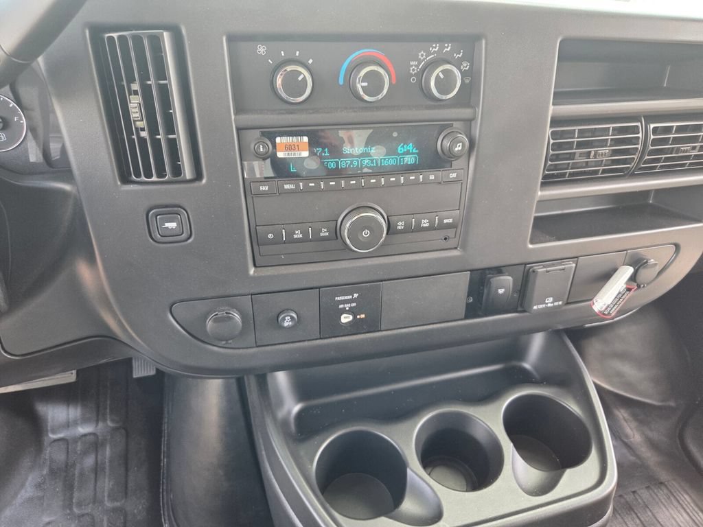 New 2026 Chevrolet Express 4500 w/ Power Convenience Package RWD image 7