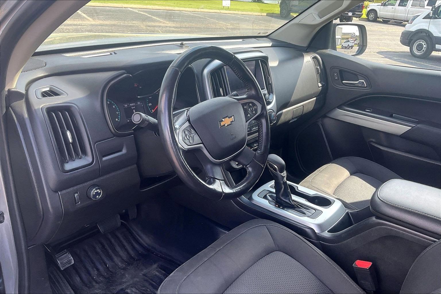 Used 2022 Chevrolet Colorado LT w/ Fleet Safety Package RWD image 14