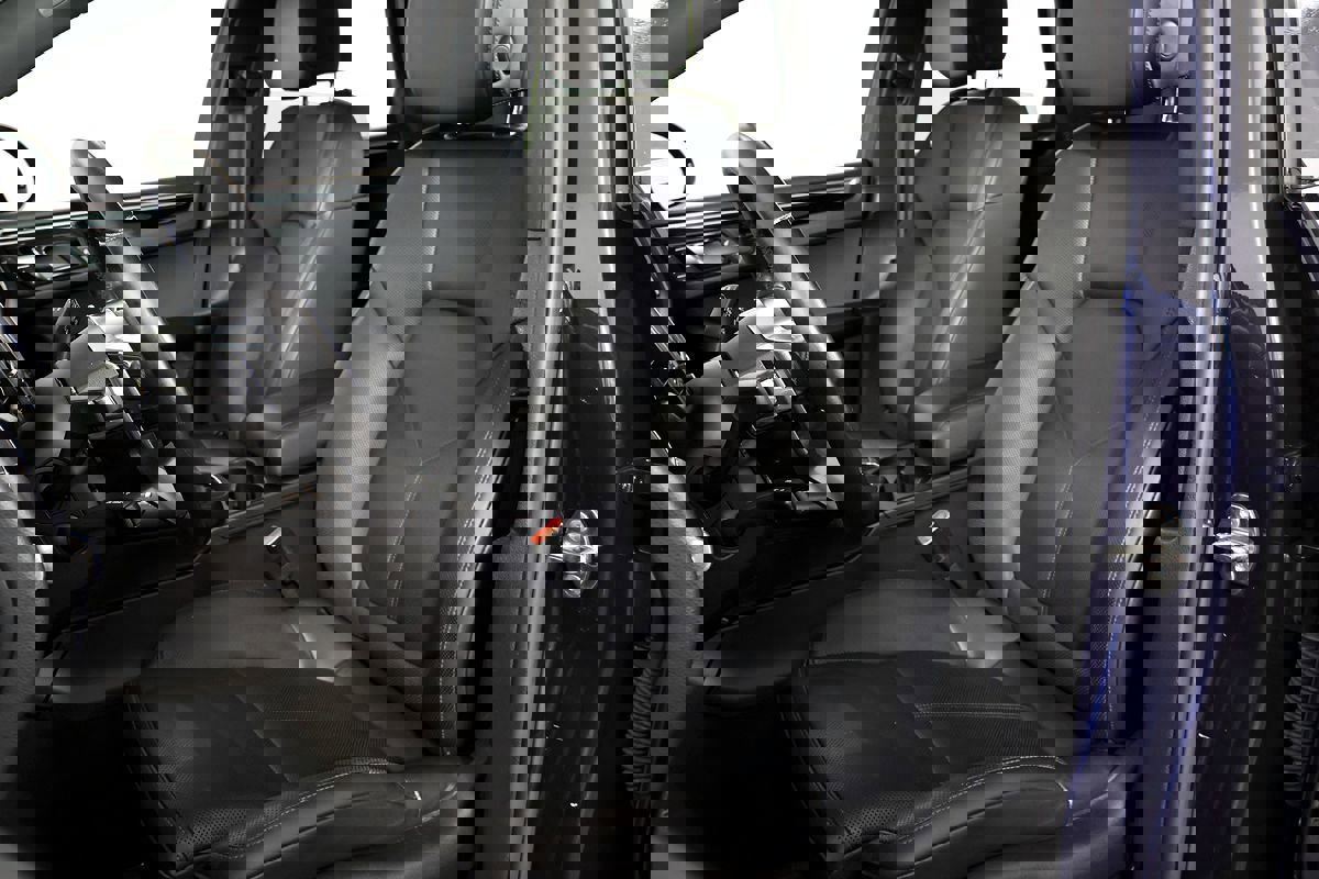 Used 2017 Porsche Macan S image 19