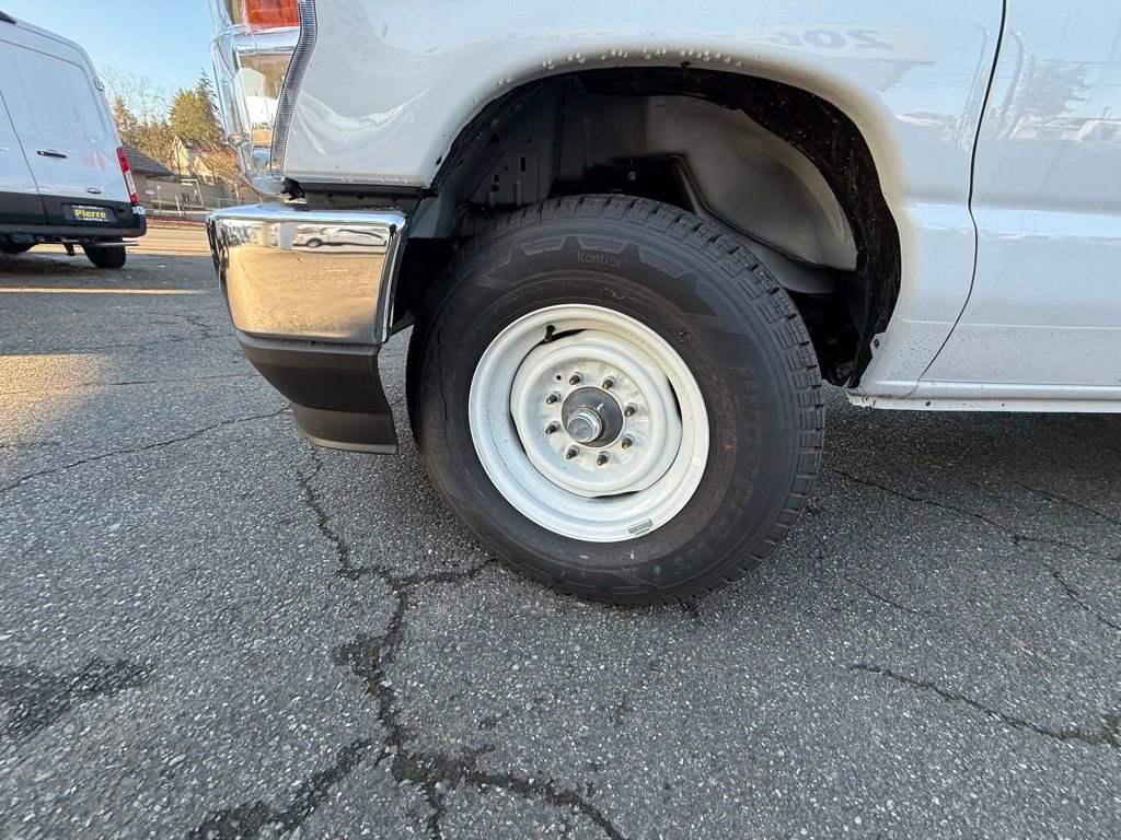 New 2025 Ford E-350 and Econoline 350 Super Duty w/ Power Equipment Group image 8