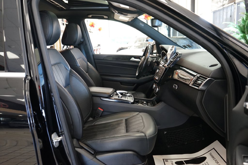 Used 2017 Mercedes-Benz GLE 350 4MATIC w/ Premium 1 Package image 41