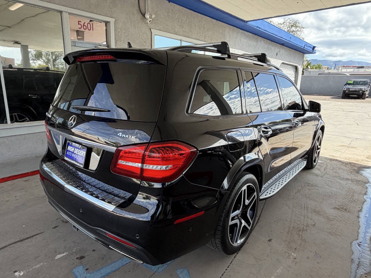 Used 2018 Mercedes-Benz GLS 550 4MATIC image 5