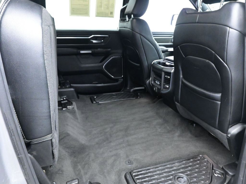 Used 2024 RAM 1500 Laramie image 24