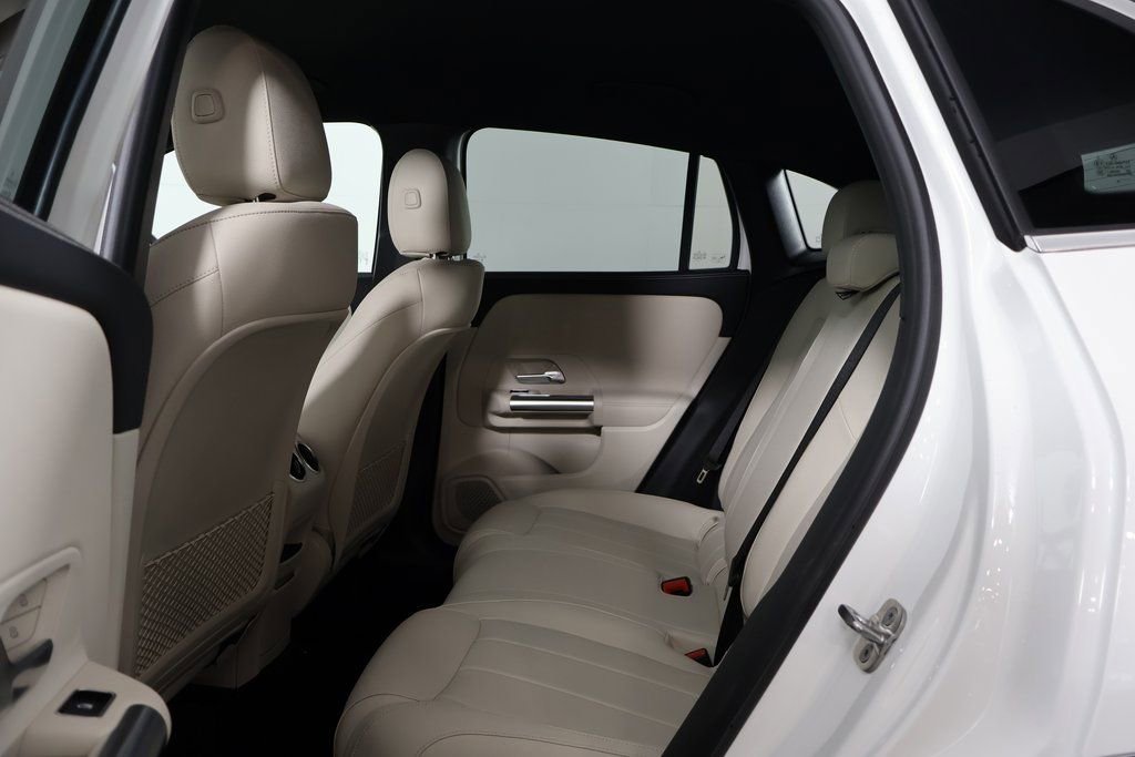 New 2026 Mercedes-Benz GLA 250 image 6