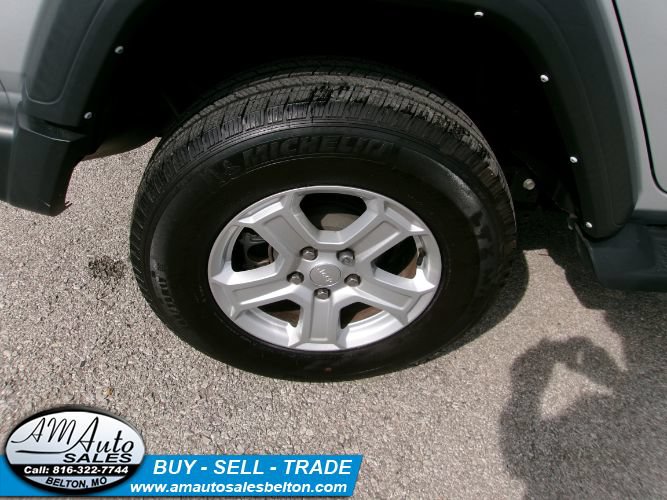 Used 2022 Jeep Wrangler Unlimited Sport AWD/4WD image 21